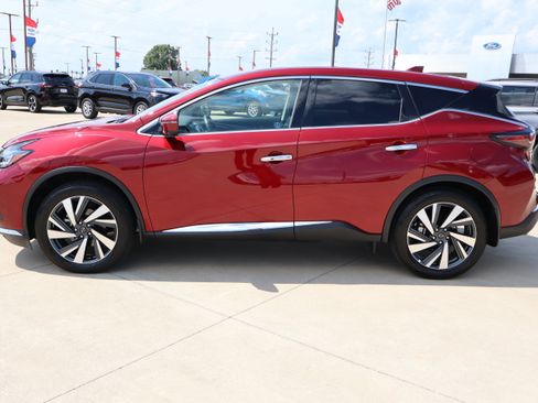 Used 2024 Nissan Murano SL image 9