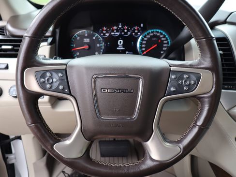 Used 2019 GMC Yukon Denali w/ Open Road Package image 21