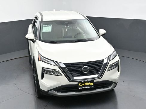 Used 2021 Nissan Rogue SV image 40