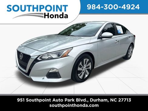 Used 2020 Nissan Altima 2.5 S FWD image 3