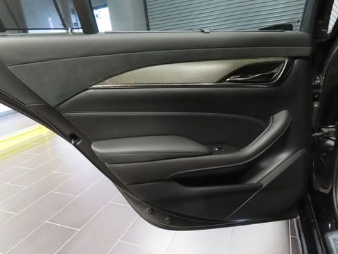 Used 2019 Cadillac CTS V w/ Luxury Package image 10