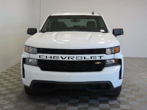 Used 2021 Chevrolet Silverado 1500 Custom RWD image 2
