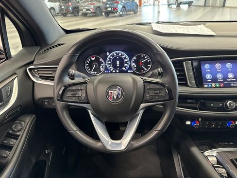 Used 2024 Buick Enclave Avenir w/ Avenir Technology Package AWD/4WD image 16