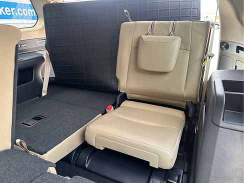 Used 2017 Toyota 4Runner Limited image 38