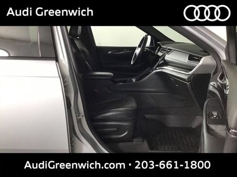 Used 2021 Jeep Grand Cherokee L Laredo AWD/4WD image 23