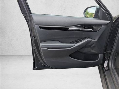 Used 2023 Kia Seltos S w/ Navigation Package FWD image 22