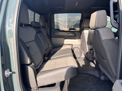 Certified 2026 Chevrolet Silverado 1500 ZR2 w/ Dark Appearance Package AWD/4WD image 15