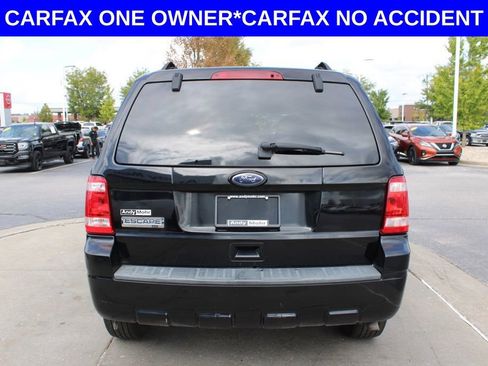 Used 2010 Ford Escape XLT image 8