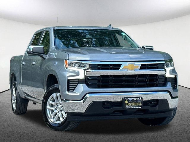 Used 2023 Chevrolet Silverado 1500 LT AWD/4WD image 19