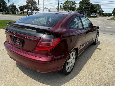 Used 2004 Mercedes-Benz C 230 Coupe image 5