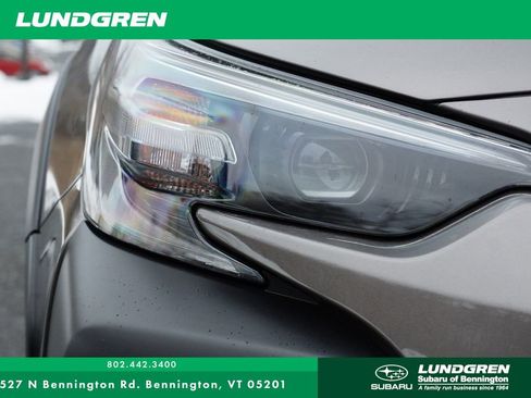 Used 2024 Subaru Outback Premium image 32