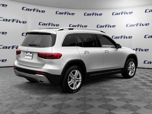 Used 2022 Mercedes-Benz GLB 250 4MATIC image 6