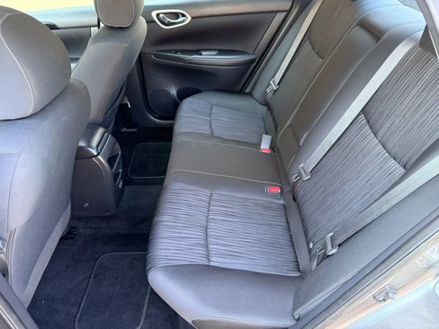 Used 2018 Nissan Sentra SV w/ Premium Package (P01) FWD image 24