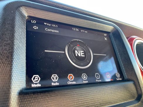 Used 2020 Jeep Wrangler Rubicon image 37