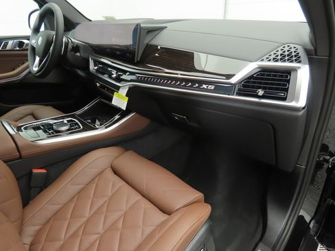 New 2026 BMW X5 xDrive40i image 18