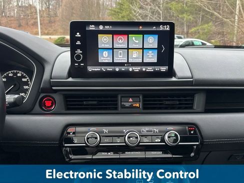 Used 2024 Honda Pilot Touring image 14