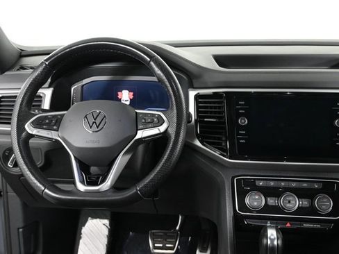 Used 2020 Volkswagen Atlas Cross Sport SEL R-Line image 3