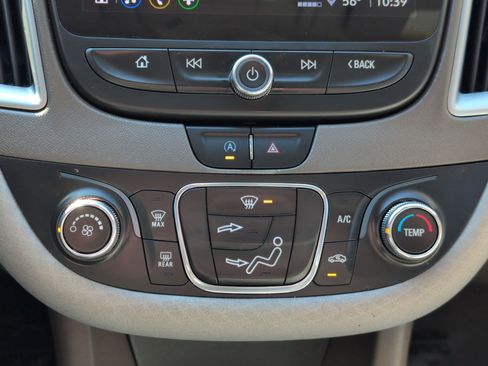 Used 2022 Chevrolet Malibu LS image 21