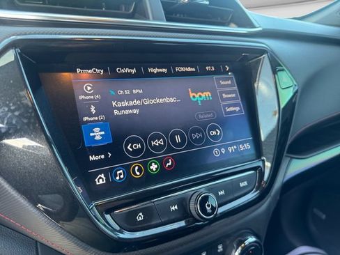 Certified 2022 Chevrolet TrailBlazer RS w/ Technology Package FWD image 15