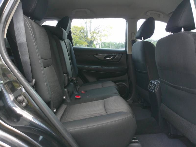 Used 2017 Nissan Rogue S FWD image 20