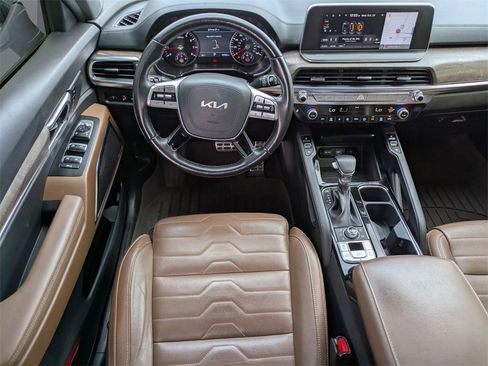 Used 2022 Kia Telluride SX w/ SX Prestige Package image 20