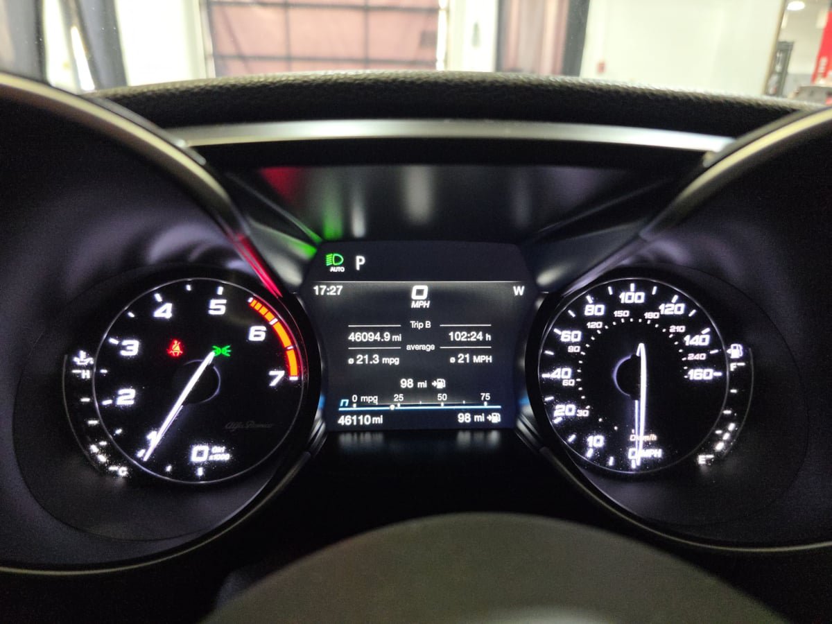 Used 2020 Alfa Romeo Giulia AWD w/ Cold Weather Package image 20