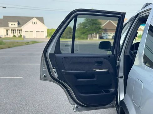 Used 2006 Honda CR-V EX image 12