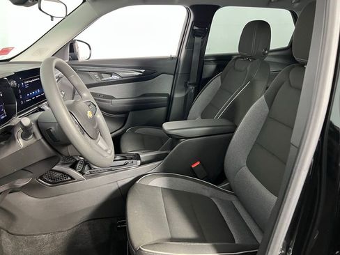 Used 2025 Chevrolet TrailBlazer LT image 21