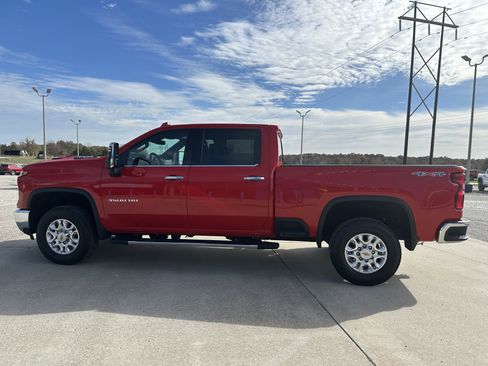 Used 2024 Chevrolet Silverado 3500 LTZ image 8