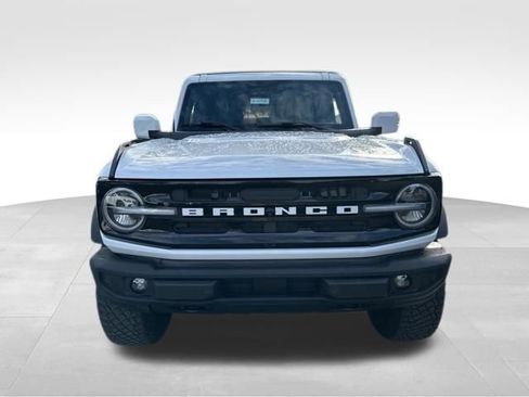 Used 2021 Ford Bronco Outer Banks w/ Sasquatch Package image 10
