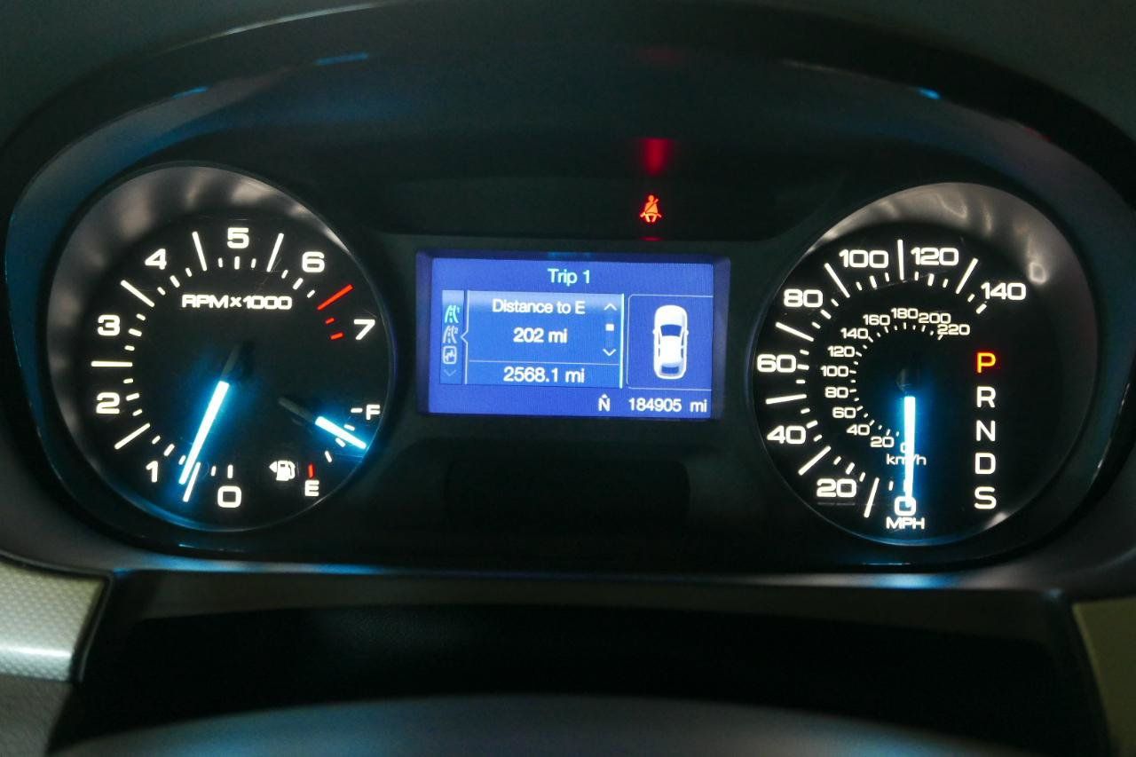 Used 2013 Ford Edge SEL AWD/4WD image 12