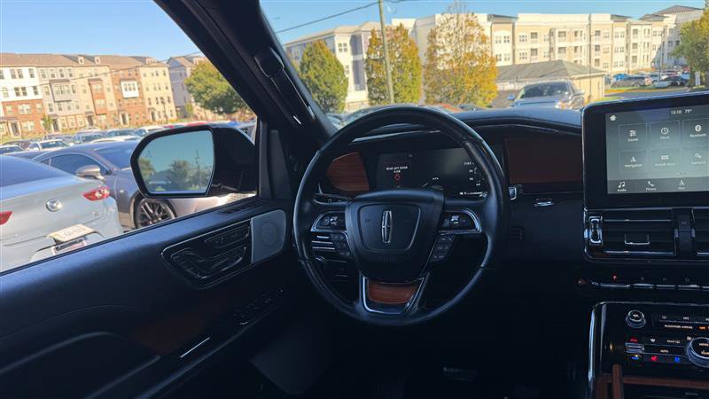 Used 2019 Lincoln Navigator L Reserve w/ Cargo Package AWD/4WD image 22