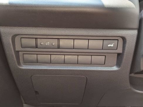 Used 2024 Mitsubishi Outlander SE FWD image 26