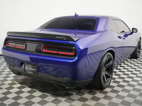 Used 2020 Dodge Challenger SRT Hellcat RWD image 6