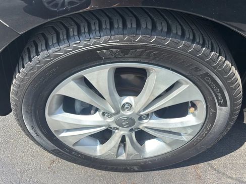 Used 2016 Kia Soul + FWD image 30