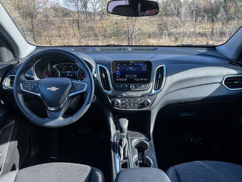 Certified 2024 Chevrolet Equinox LT AWD/4WD image 13