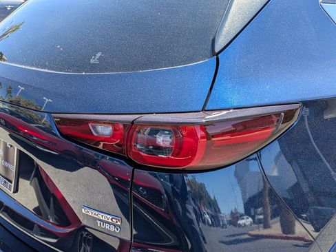 Certified 2023 MAZDA CX-5 Signature AWD/4WD image 11