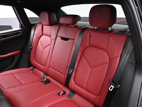 New 2026 Porsche Macan S image 23