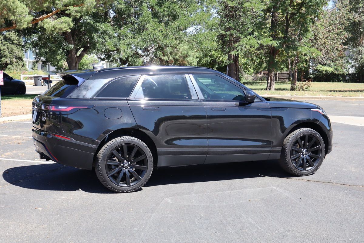 Used 2020 Land Rover Range Rover Velar S AWD/4WD image 4