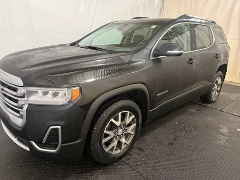 Used 2023 GMC Acadia SLE w/ Driver Convenience Package image 6