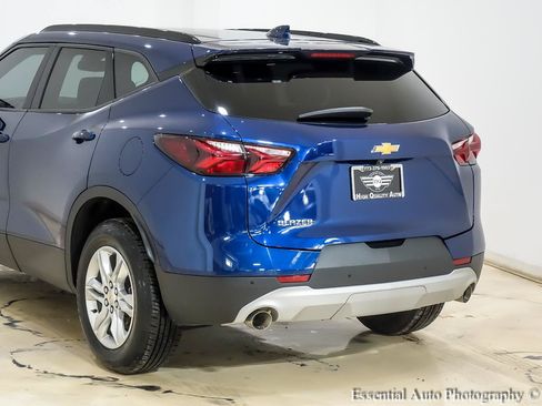 Used 2022 Chevrolet Blazer LT FWD image 9