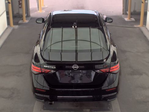 Used 2025 Nissan Sentra SR FWD image 7