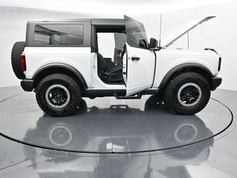 Used 2025 Ford Bronco 2-Door AWD/4WD image 40
