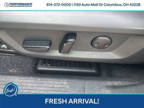 Used 2023 Nissan Rogue SV image 18