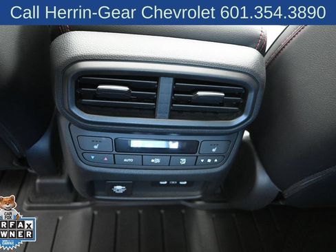 Used 2025 Honda Pilot Black Edition image 19