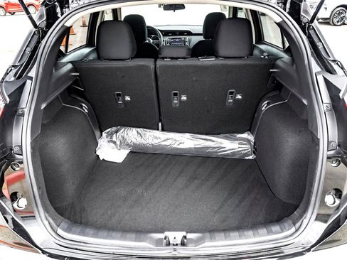 Used 2025 Nissan Kicks Play S image 30