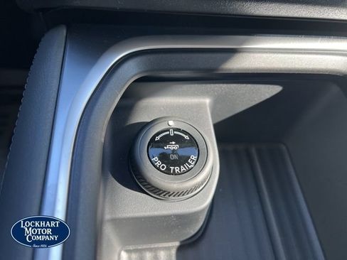 New 2026 Ford Expedition Active RWD image 13