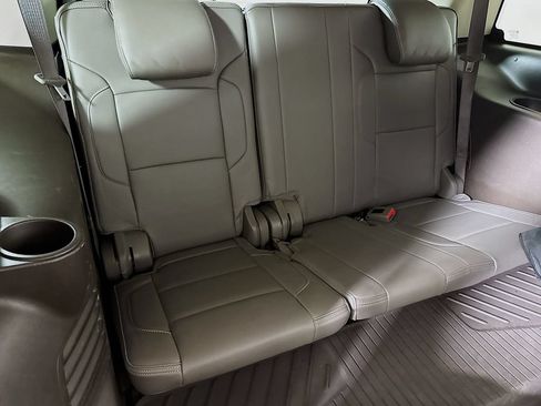 Used 2019 GMC Yukon Denali w/ Denali Ultimate Package AWD/4WD image 28