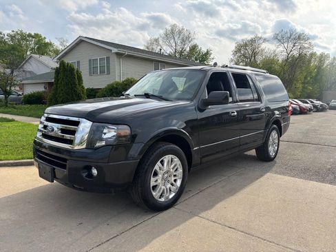 Used 2014 Ford Expedition EL Limited w/ Equipment Group 301A AWD/4WD image 13