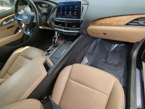 Used 2023 Cadillac CT5 Luxury image 28